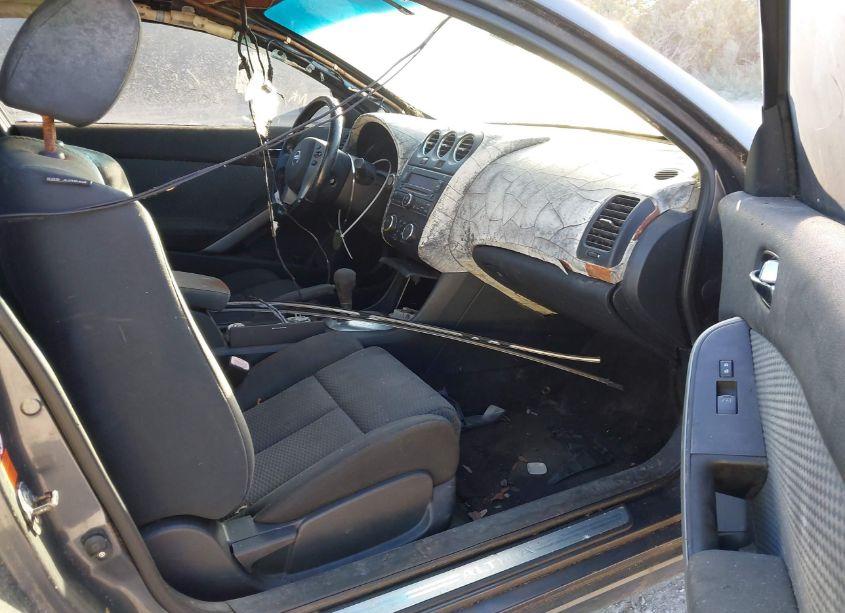 Photo 8 of 2009 Nissan Altima 2.5 S (VIN 1N4AL24E69C131111)