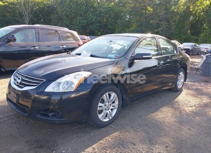 Photo 2 of 2010 Nissan Altima 2.5 S (VIN 1N4AL2AP0AC144754)