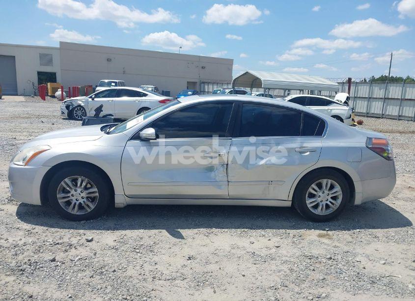 Photo 14 of 2010 Nissan Altima 2.5 S (VIN 1N4AL2AP0AC189161)