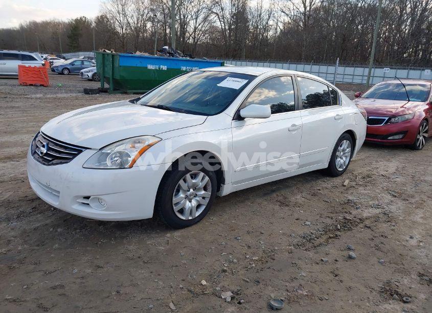 Photo 2 of 2010 Nissan Altima 2.5 (VIN 1N4AL2AP0AN400721)