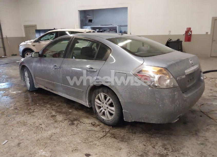 Photo 3 of 2010 Nissan Altima 2.5 S (VIN 1N4AL2AP0AN432598)