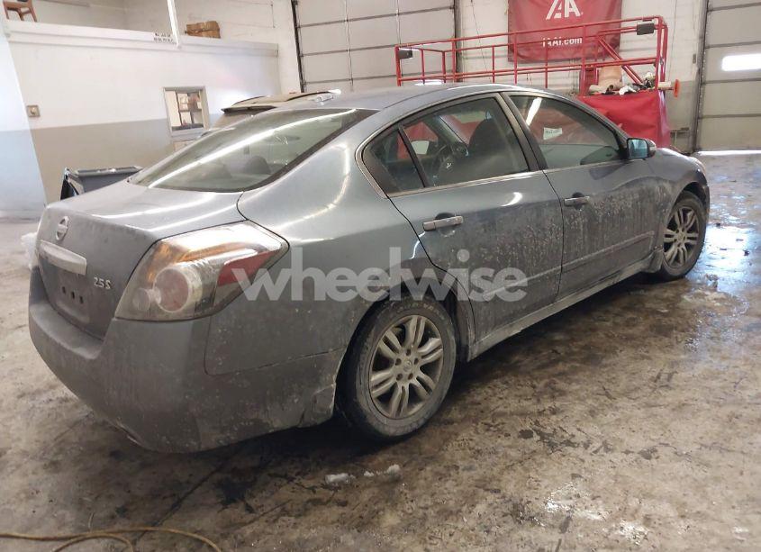 Photo 4 of 2010 Nissan Altima 2.5 S (VIN 1N4AL2AP0AN432598)