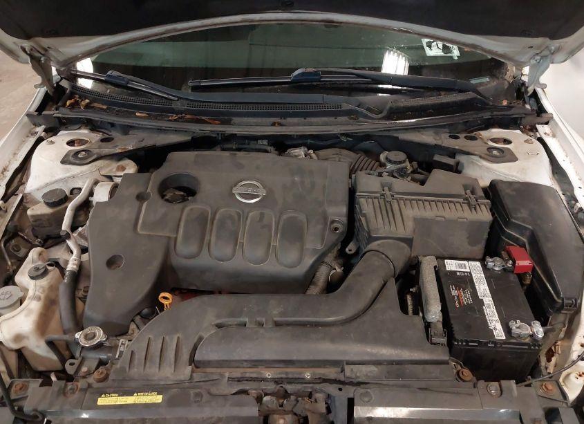 Photo 10 of 2010 Nissan Altima 2.5 S (VIN 1N4AL2AP0AN437610)