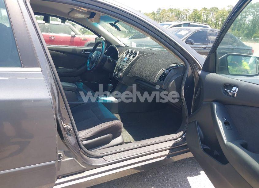 Photo 5 of 2010 Nissan Altima 2.5 S (VIN 1N4AL2AP0AN453306)