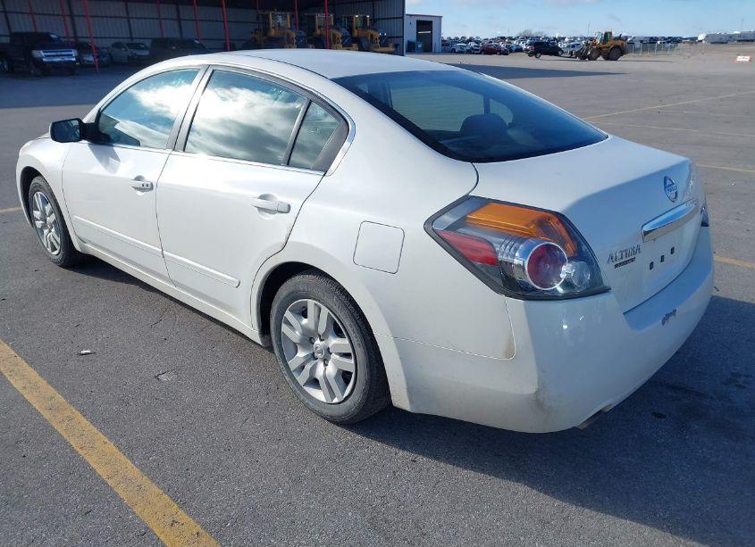 Photo 3 of 2010 Nissan Altima 2.5 S (VIN 1N4AL2AP0AN462409)