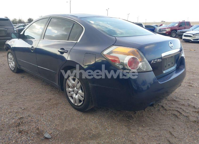 Photo 3 of 2010 Nissan Altima 2.5 S (VIN 1N4AL2AP0AN471739)