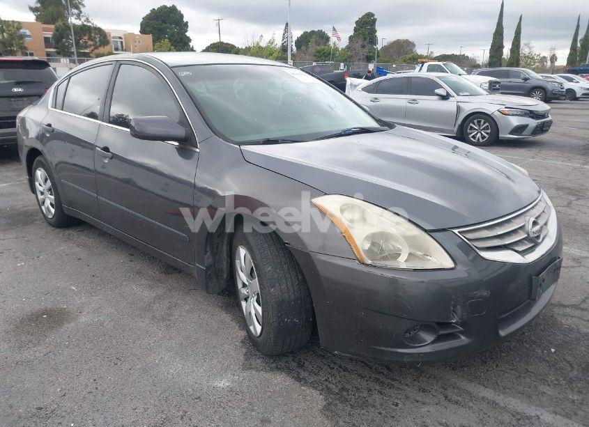 2010 Nissan Altima 2.5 S (VIN 1N4AL2AP0AN529946) main photo
