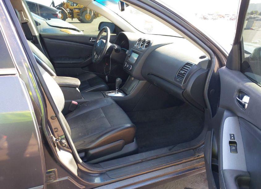 Photo 5 of 2010 Nissan Altima 2.5 S (VIN 1N4AL2AP0AN533429)