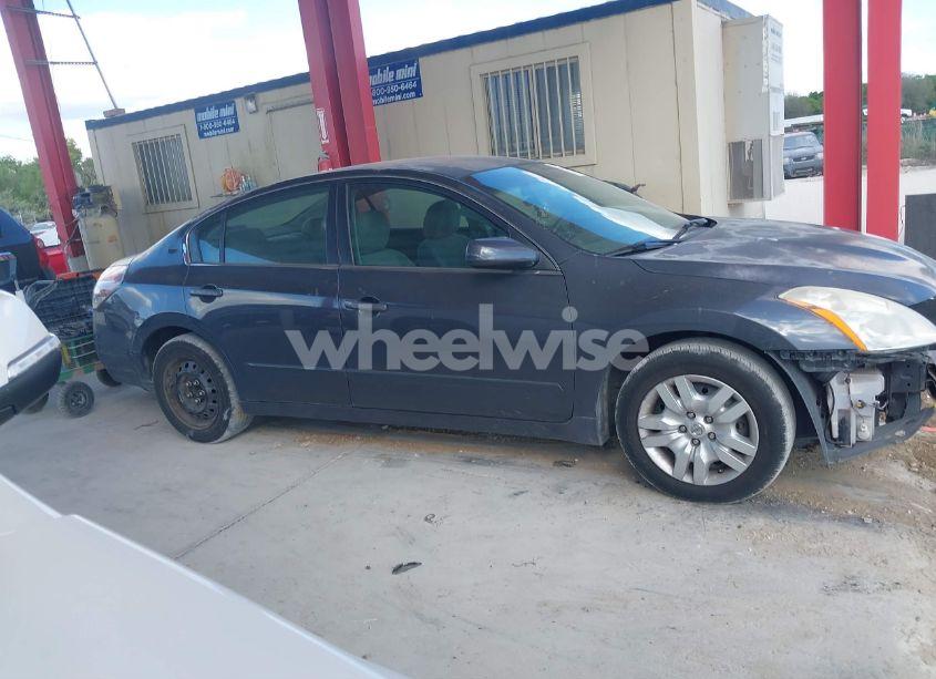 Photo 13 of 2010 Nissan Altima 2.5 (VIN 1N4AL2AP0AN546343)