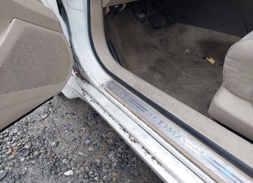 Photo 14 of 2010 Nissan Altima 2.5 S (VIN 1N4AL2AP0AN552949)