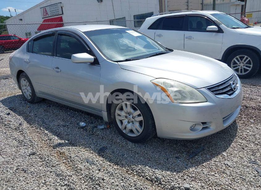 2011 Nissan Altima 2.5 S (VIN 1N4AL2AP0BC114848) main photo