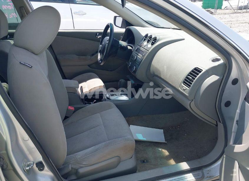 Photo 5 of 2011 Nissan Altima 2.5 S (VIN 1N4AL2AP0BC114848)