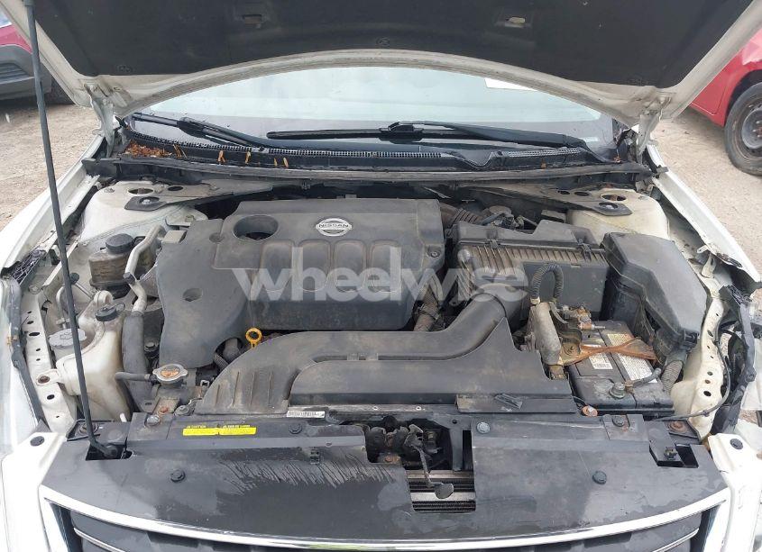 Photo 10 of 2011 Nissan Altima 2.5 S (VIN 1N4AL2AP0BC143279)