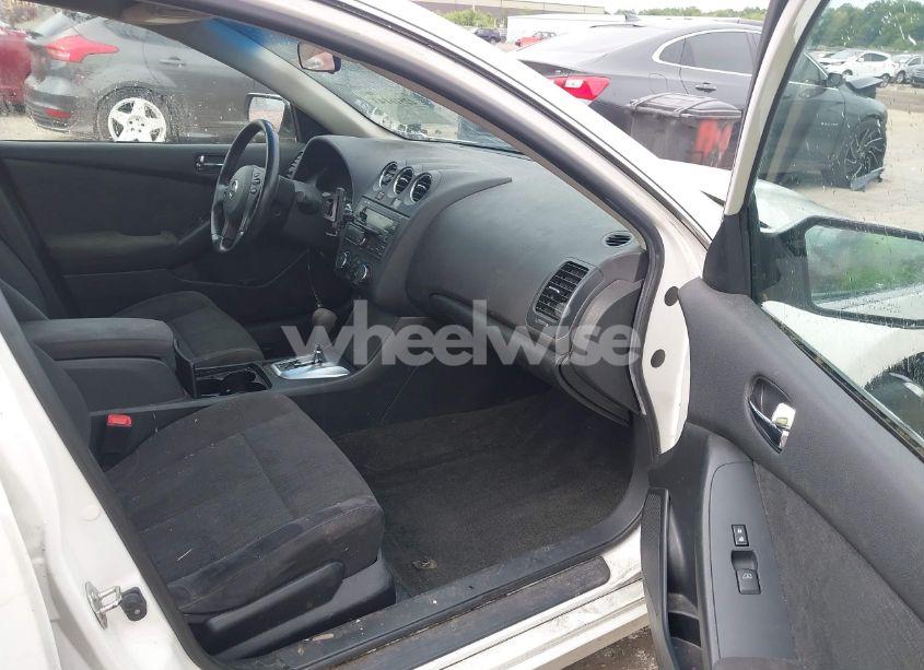 Photo 5 of 2011 Nissan Altima 2.5 S (VIN 1N4AL2AP0BC143279)