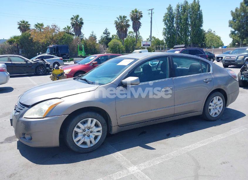 Photo 6 of 2011 Nissan Altima 2.5 S (VIN 1N4AL2AP0BC174161)