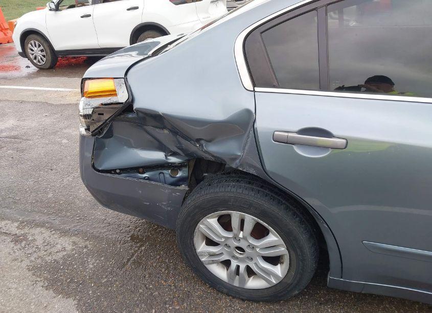 Photo 6 of 2011 Nissan Altima 2.5 S (VIN 1N4AL2AP0BC182017)