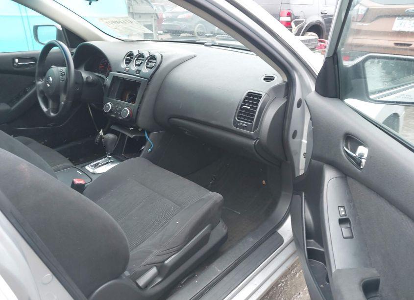 Photo 5 of 2011 Nissan Altima 2.5 S (VIN 1N4AL2AP0BC184351)