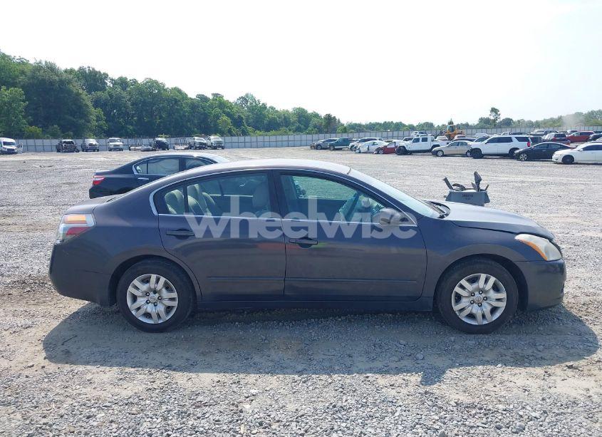 Photo 13 of 2011 Nissan Altima 2.5 S (VIN 1N4AL2AP0BN427032)