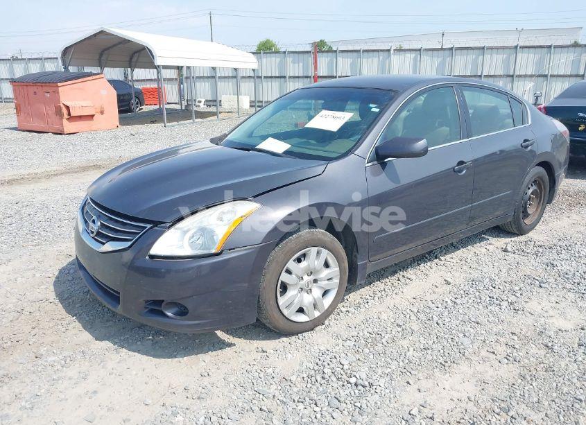 Photo 2 of 2011 Nissan Altima 2.5 S (VIN 1N4AL2AP0BN427032)