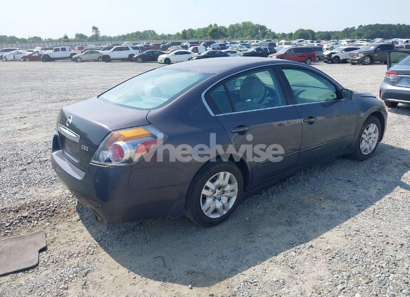 Photo 4 of 2011 Nissan Altima 2.5 S (VIN 1N4AL2AP0BN427032)