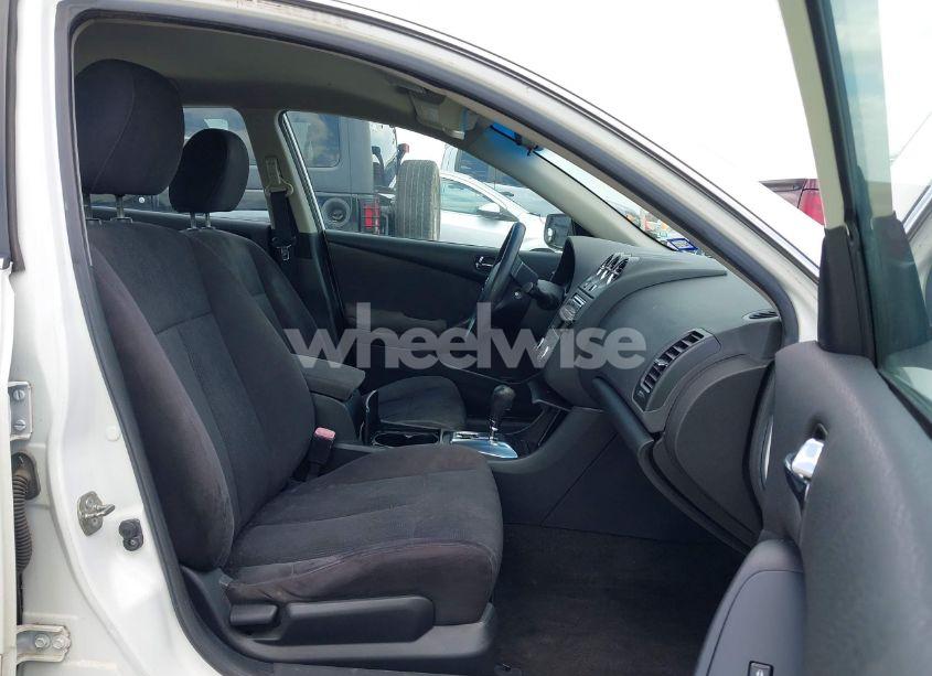 Photo 5 of 2011 Nissan Altima 2.5 S (VIN 1N4AL2AP0BN446003)