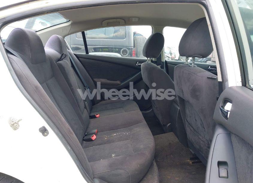 Photo 8 of 2011 Nissan Altima 2.5 S (VIN 1N4AL2AP0BN446003)