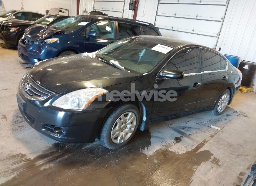 Photo 2 of 2011 Nissan Altima 2.5 S (VIN 1N4AL2AP0BN452691)