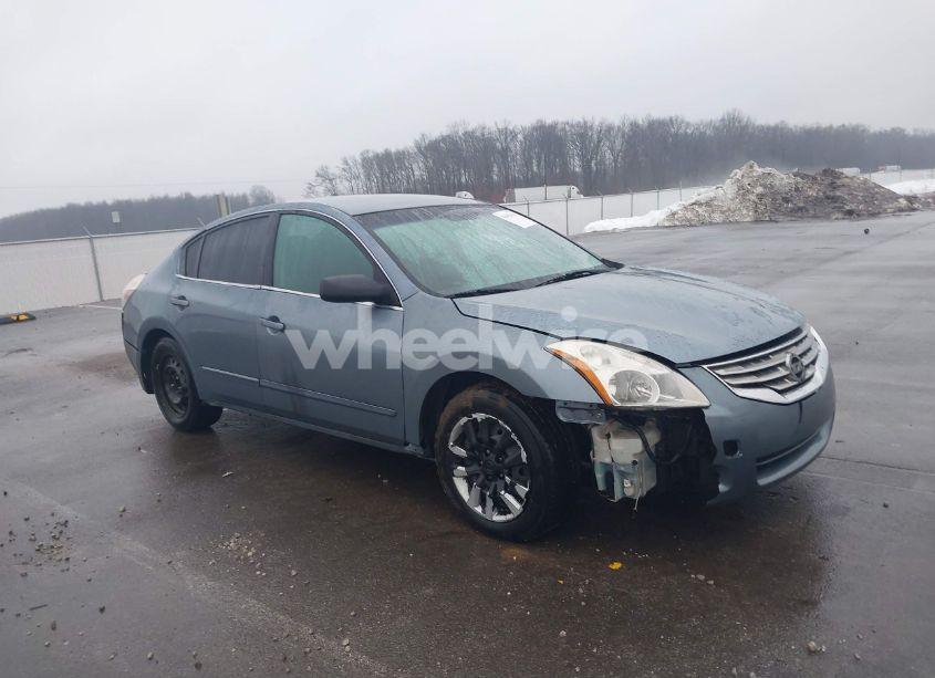 2011 Nissan Altima 2.5 S (VIN 1N4AL2AP0BN456725) main photo