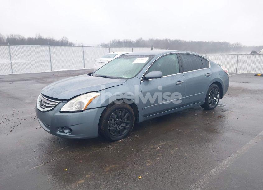 Photo 2 of 2011 Nissan Altima 2.5 S (VIN 1N4AL2AP0BN456725)