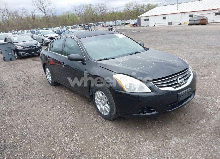2011 Nissan Altima 2.5 S (VIN 1N4AL2AP0BN470818) main photo
