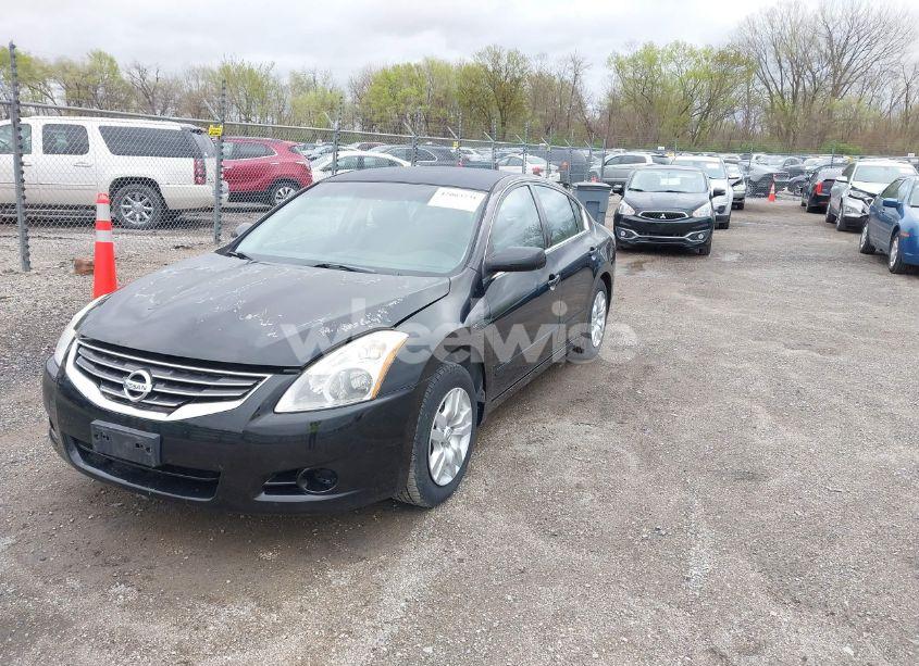 Photo 2 of 2011 Nissan Altima 2.5 S (VIN 1N4AL2AP0BN470818)
