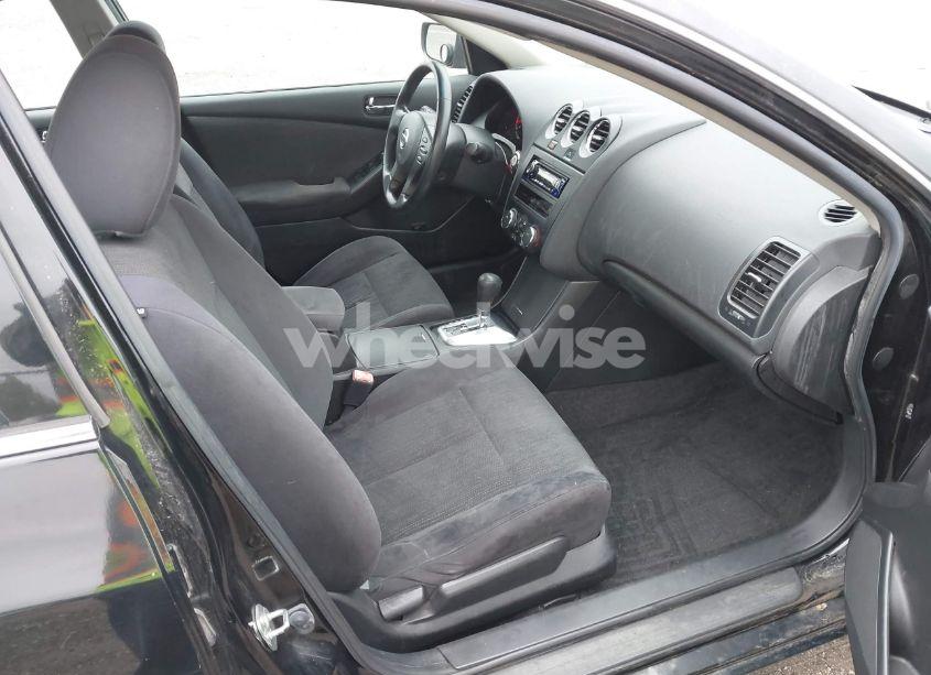 Photo 5 of 2011 Nissan Altima 2.5 S (VIN 1N4AL2AP0BN470818)