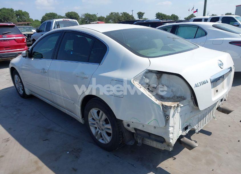 Photo 3 of 2011 Nissan Altima 2.5 S (VIN 1N4AL2AP0BN490549)