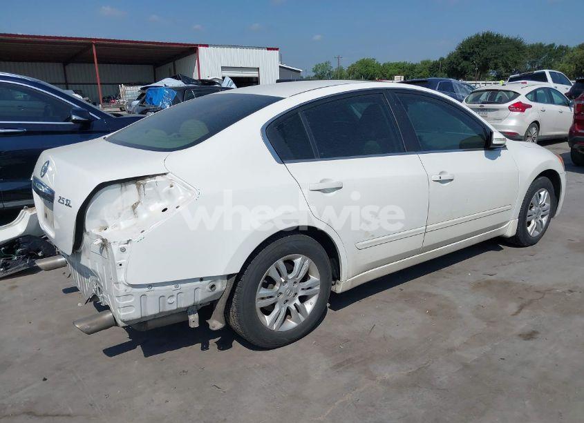 Photo 4 of 2011 Nissan Altima 2.5 S (VIN 1N4AL2AP0BN490549)