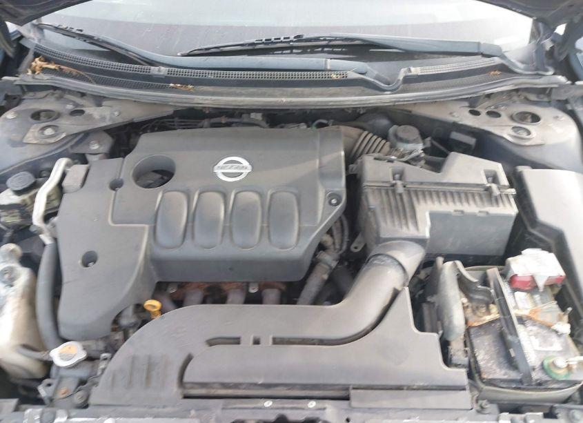 Photo 10 of 2011 Nissan Altima 2.5 S (VIN 1N4AL2AP0BN493189)