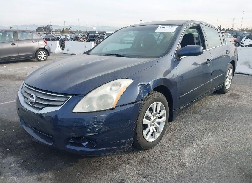 Photo 2 of 2011 Nissan Altima 2.5 S (VIN 1N4AL2AP0BN493189)