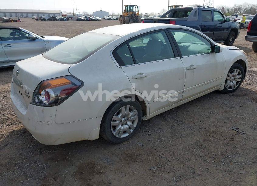 Photo 4 of 2011 Nissan Altima 2.5 S (VIN 1N4AL2AP0BN494939)