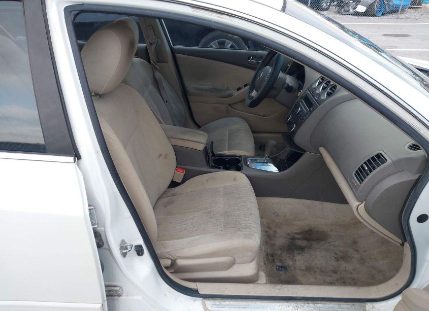 Photo 5 of 2011 Nissan Altima 2.5 S (VIN 1N4AL2AP0BN509035)