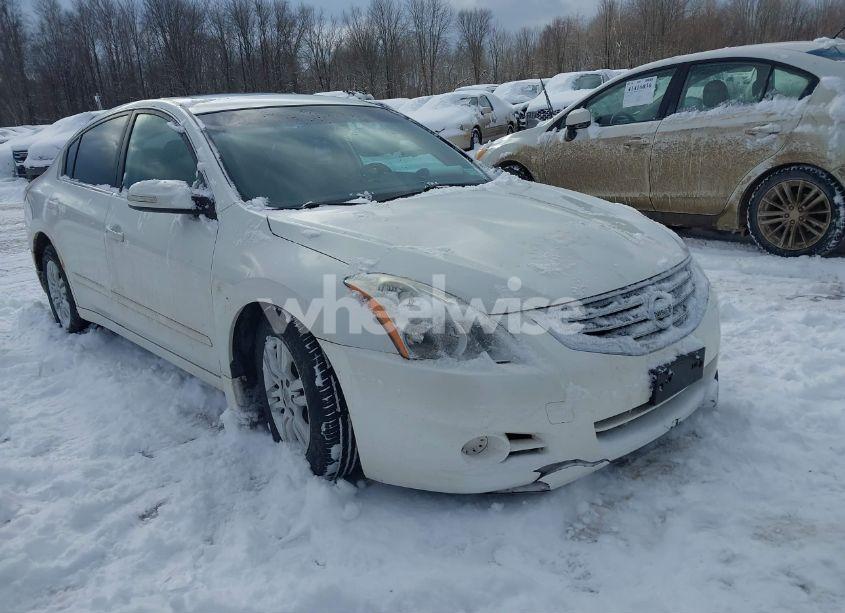 2011 Nissan Altima 2.5 S (VIN 1N4AL2AP0BN515630) main photo