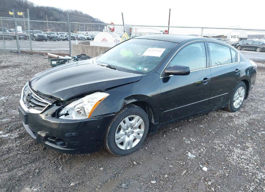 Photo 2 of 2012 Nissan Altima 2.5 S (VIN 1N4AL2AP0CC144711)