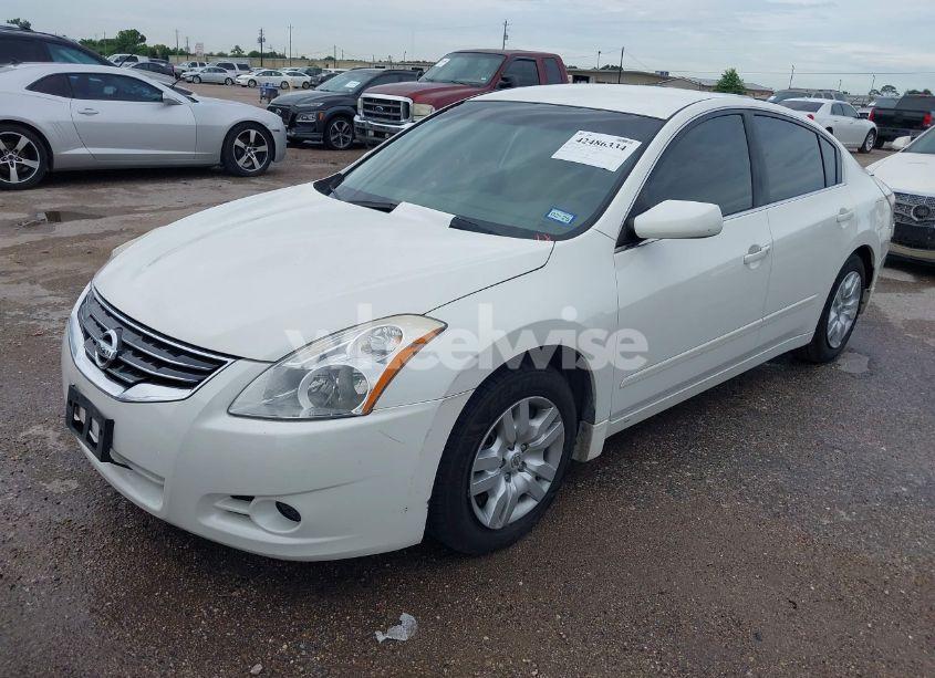 Photo 2 of 2012 Nissan Altima 2.5 S (VIN 1N4AL2AP0CC254190)