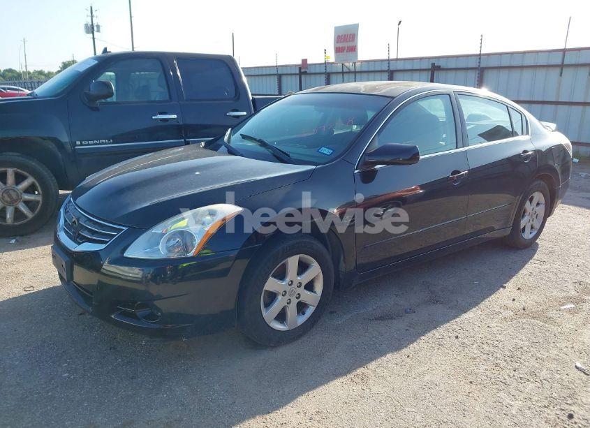Photo 2 of 2012 Nissan Altima 2.5 S (VIN 1N4AL2AP0CN533904)