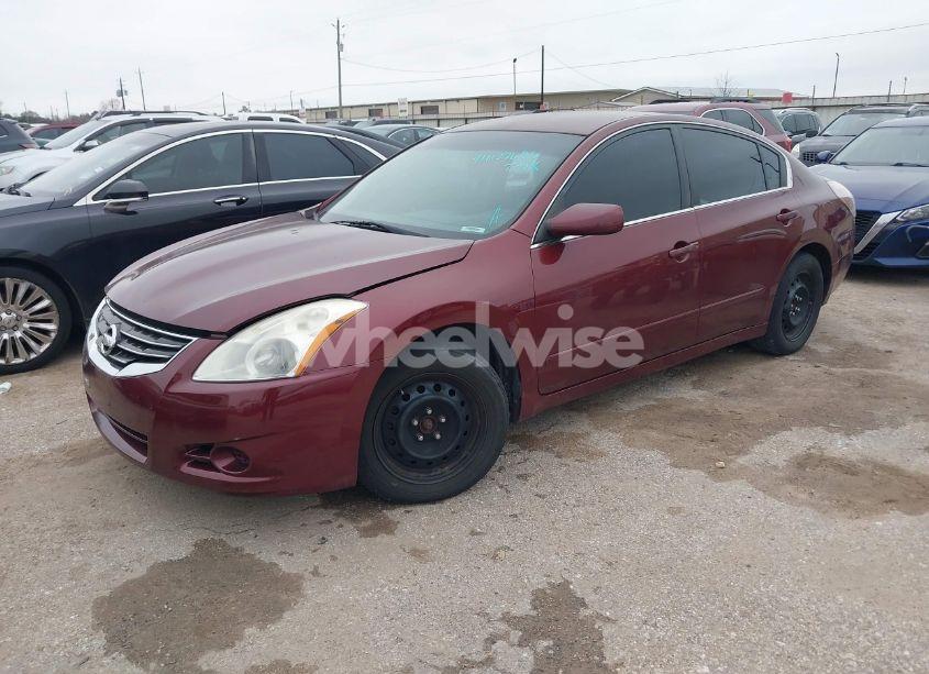 Photo 2 of 2010 Nissan Altima 2.5 S (VIN 1N4AL2AP1AC139854)