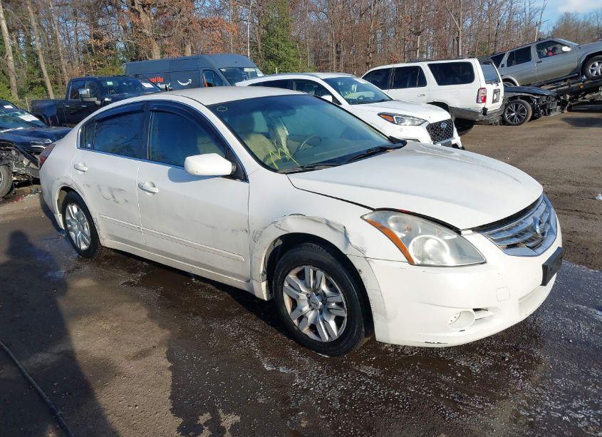 2010 Nissan Altima 2.5 S (VIN 1N4AL2AP1AN419150) main photo
