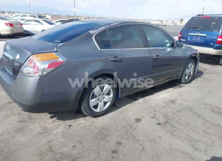 Photo 4 of 2010 Nissan Altima 2.5 S (VIN 1N4AL2AP1AN424851)