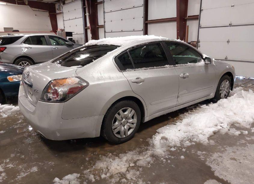 Photo 4 of 2010 Nissan Altima 2.5 S (VIN 1N4AL2AP1AN430648)