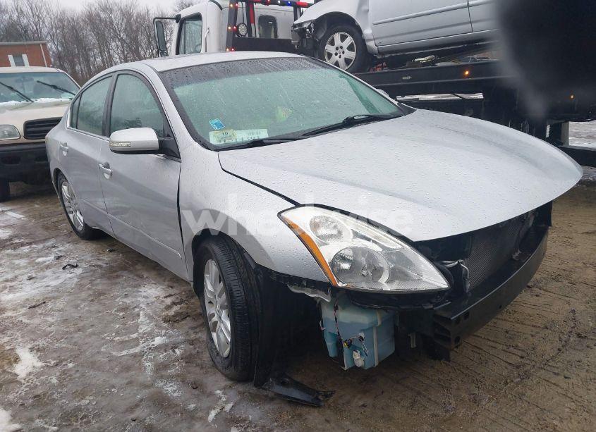 2010 Nissan Altima 2.5 S (VIN 1N4AL2AP1AN435915) main photo