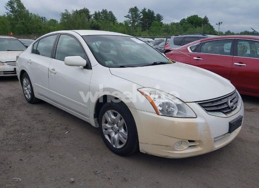 2010 Nissan Altima 2.5 S (VIN 1N4AL2AP1AN439740) main photo