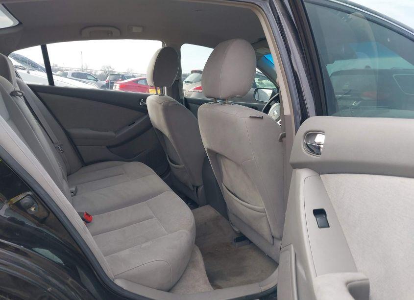 Photo 8 of 2010 Nissan Altima 2.5 S (VIN 1N4AL2AP1AN447031)