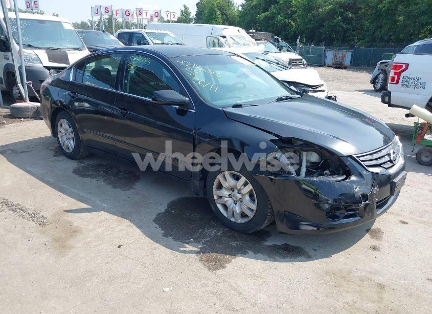 2010 Nissan Altima 2.5 S (VIN 1N4AL2AP1AN447742) main photo